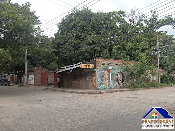 Imagen de LOTE ESQUINERO LAS DELICIAS